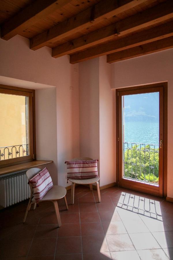 Iseolakerental - Casa Del Pescatore Riva di Solto Εξωτερικό φωτογραφία