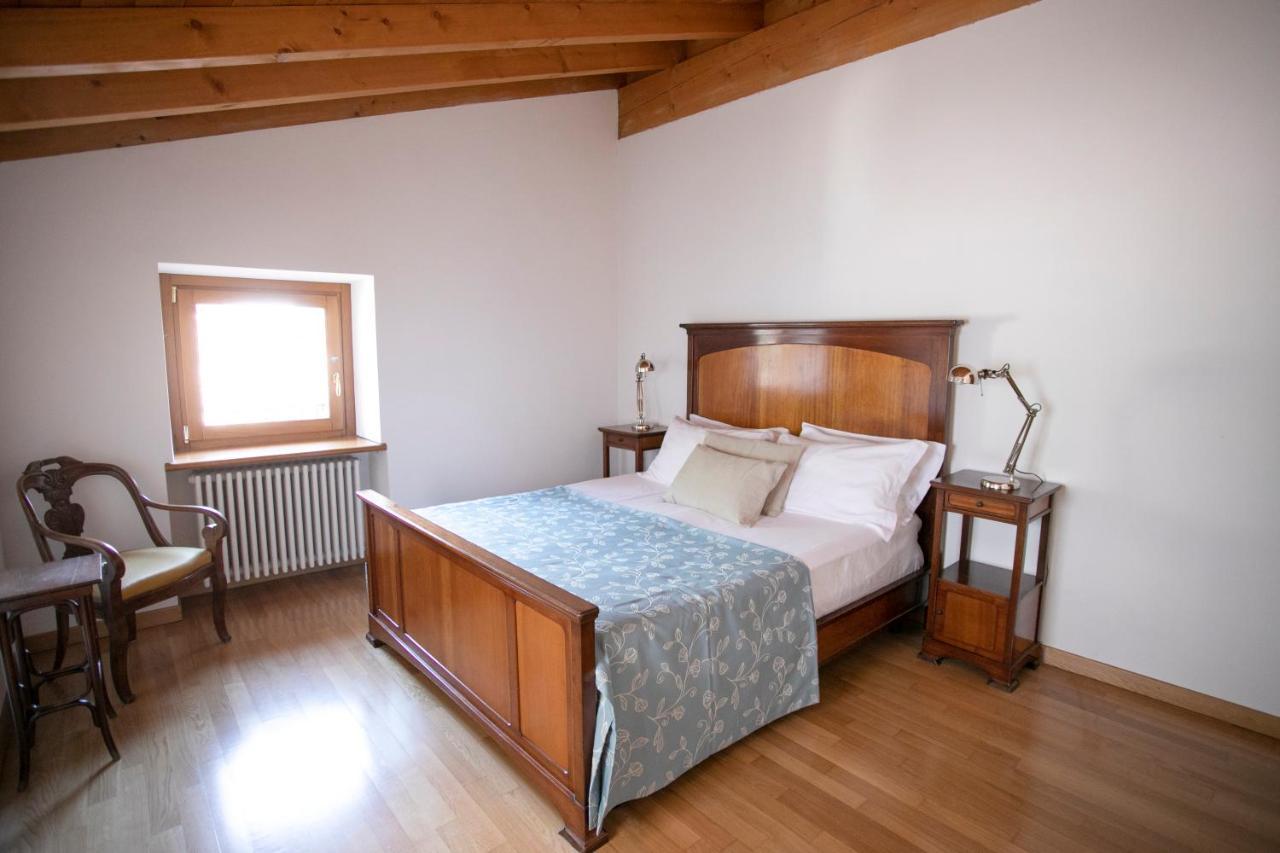 Iseolakerental - Casa Del Pescatore Riva di Solto Εξωτερικό φωτογραφία
