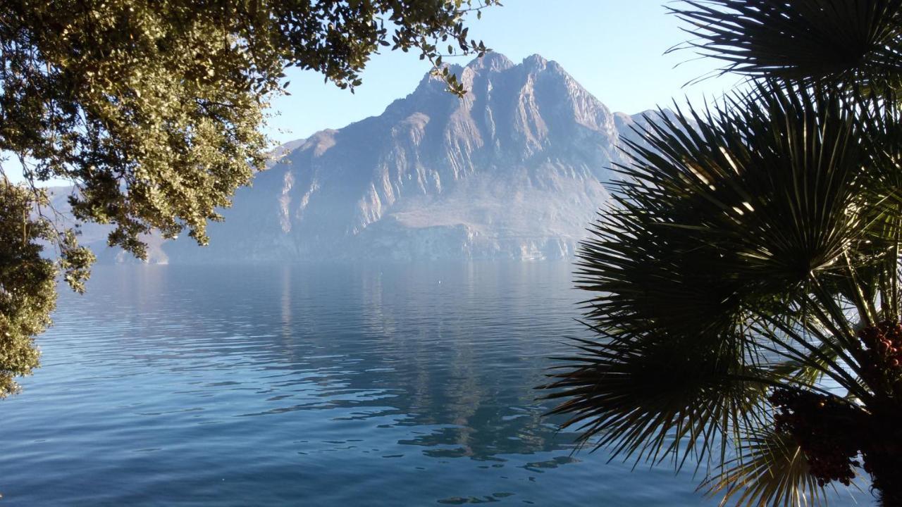 Iseolakerental - Casa Del Pescatore Riva di Solto Εξωτερικό φωτογραφία